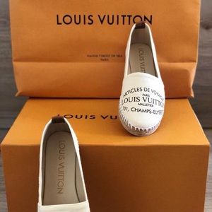 Meet your Posher, Coral